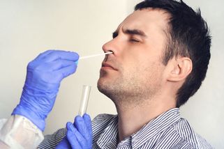 Z nepřesných testů se stala vstupenka do hospody, říká výrobce PCR testů - Seznam Zprávy